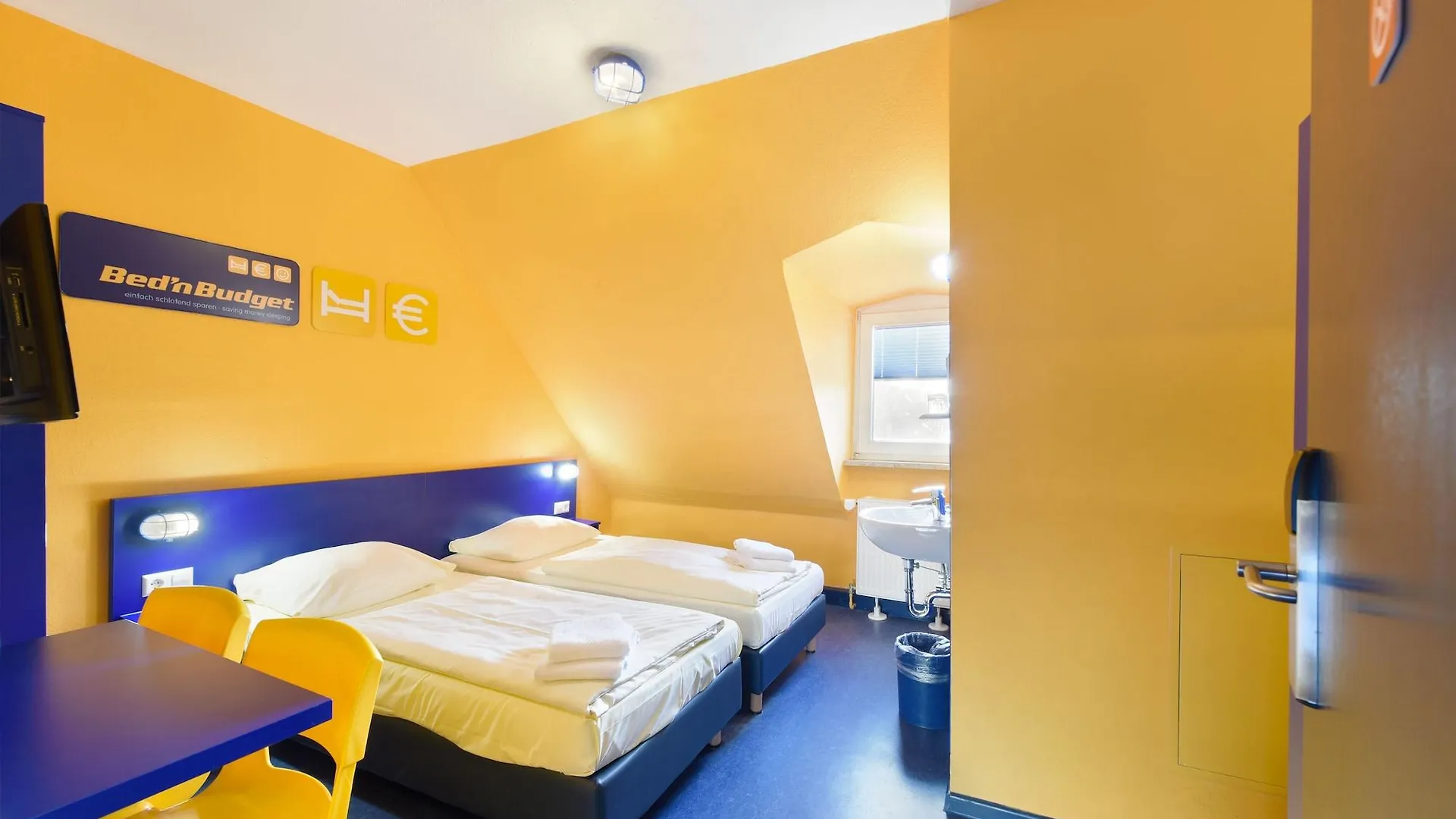 Bed'Nbudget Expo-Hostel Rooms Hanóver 0*,  Alemania